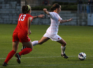 Alyscha Mottershead scored a goal in an emotional game on senior day in Syracuse's 3-0 win over St. John's on Saturday. 