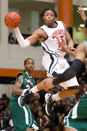 Ron Patterson will arrive at Syracuse next fall. He is currently playing at Brewster Academy after his commitment out of high school with Indiana fell through.