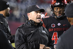 Zach Arnett was the defensive coordinator at San Diego State during the 2018-19 seasons.