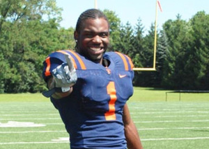 Former Syracuse wide receiver Mike Williams passed away. Williams spent three seasons with the Orange, recording over 2,000 yards in his career.