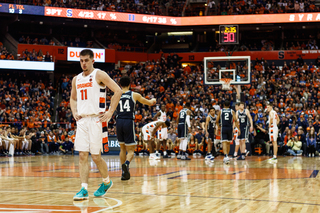 Syracuse jumped out to an early lead against the Blue Devils, but watched it evaporate late in the first half and early in the second.